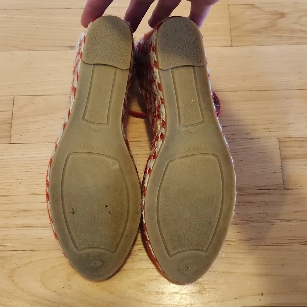 Viscata Canvas Wedges - Red Jaquard - Picture 5 of 6